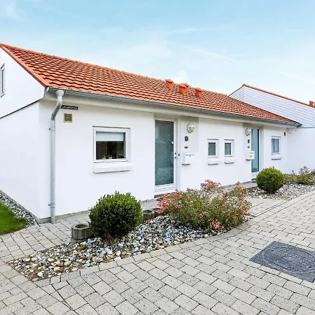 4 Person Holiday Home In R Sk Bing Aeroskobing Room photo