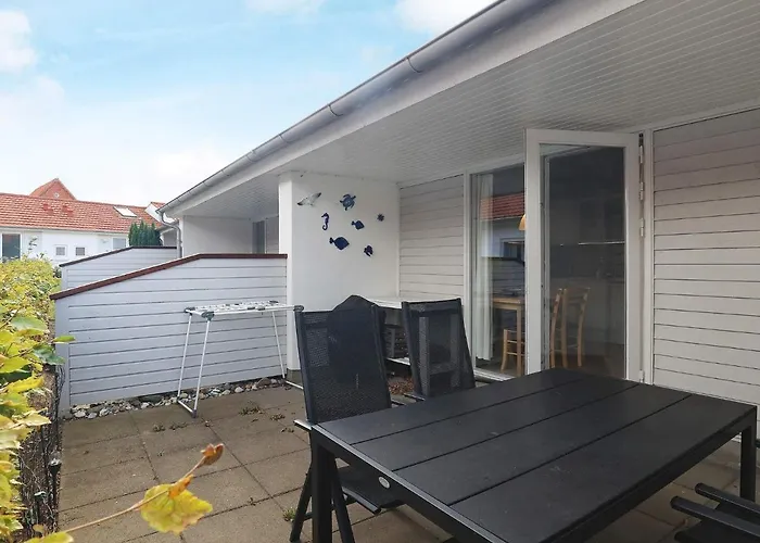 4 Person Holiday Home In R Sk Bing