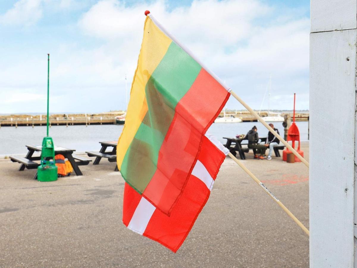 4 Person In R Sk Bing * Ærøskøbing