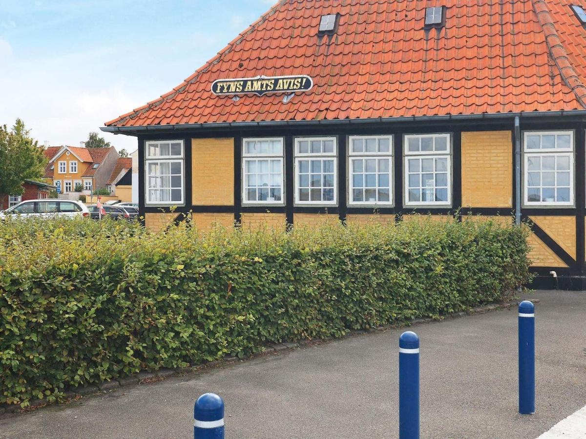 4 Person In R Sk Bing Ærøskøbing